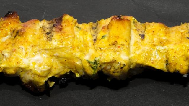 Brochettes de poulet aux épices faciles