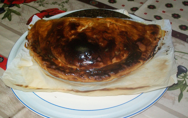 Chausson aux pommes et à l'orange parfumé au gingembre sauce caramel