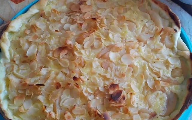 Tarte aux poires et amandes