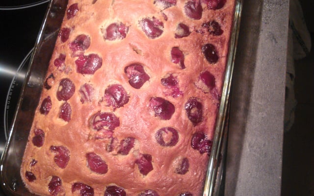 Clafoutis aux cerises savoureux
