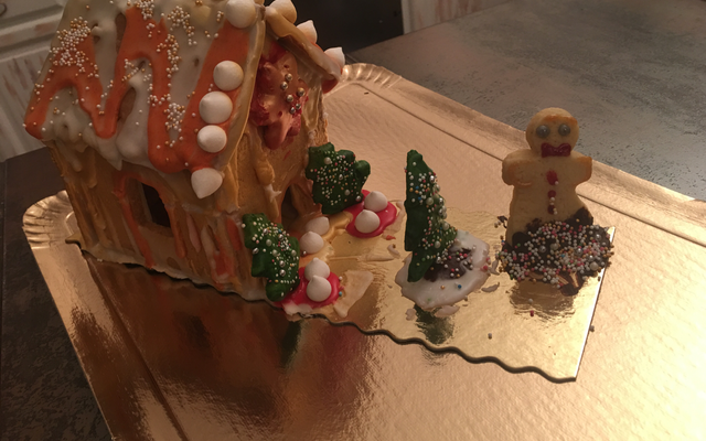 Maison en pain d'épices au Thermomix