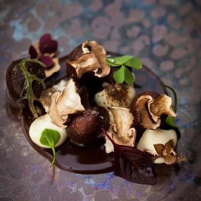 Champignons de Paris, café illy et purée de panais