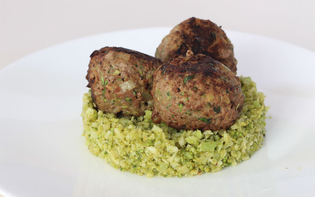 Couscous de brocoli, Keftas de bœuf et brocoli