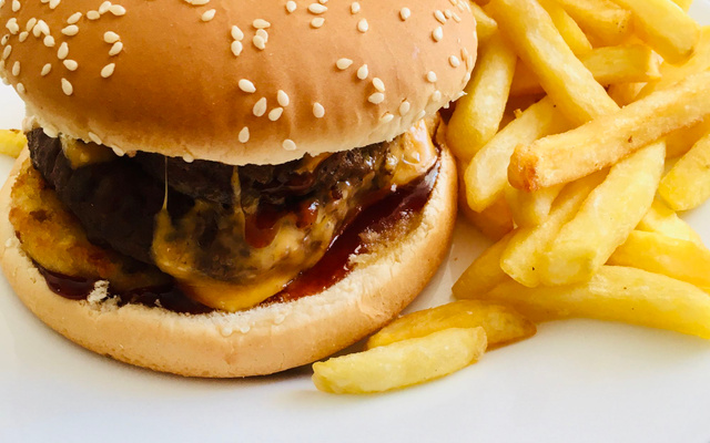 Burger rösti maison à la sauce samouraï