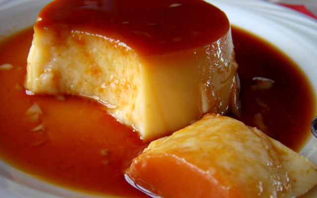 Flan à la fleur d'oranger et caramel