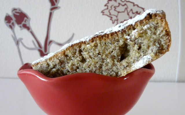 Moelleux aux noisettes et liqueur de miel (ou de rhum)