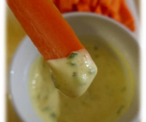 Sauce à la ciboulette et curry