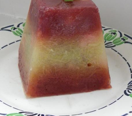Fraisier en Pyramide