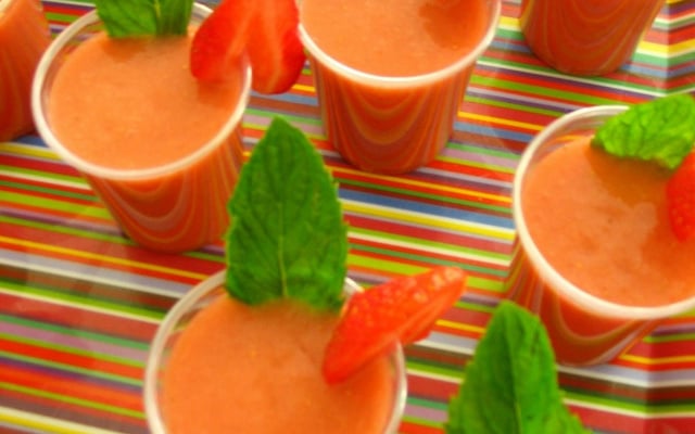 Soupe froide de melon et de fraises