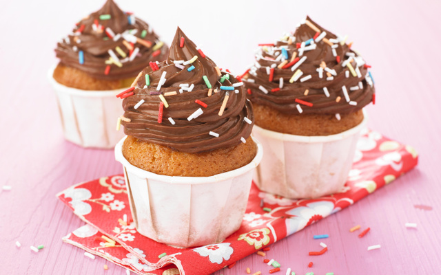 Cupcake vanille et son topping au chocolat