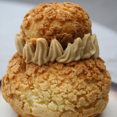 Religieuse croustillante et pralinée