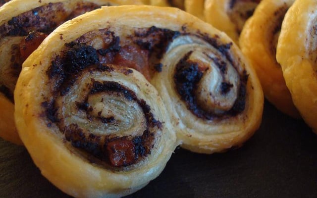 Palmitos à la tapenade et tomate