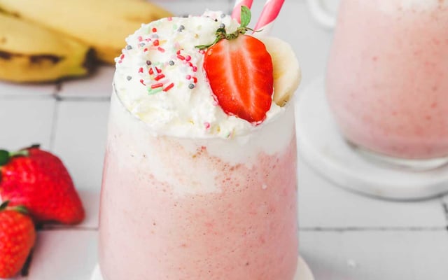 Smoothie à la fraise et à la banane