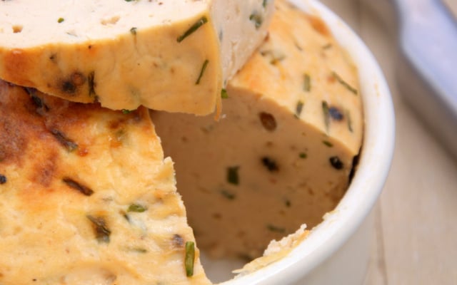 Terrine de saumon facile à l'huile d'olive et ciboulette