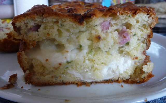 Cake jambon fromage