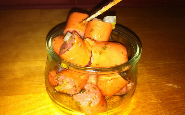 Salade de petites saucisses