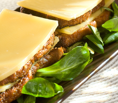 Millefeuille de Comté au pain d'épices