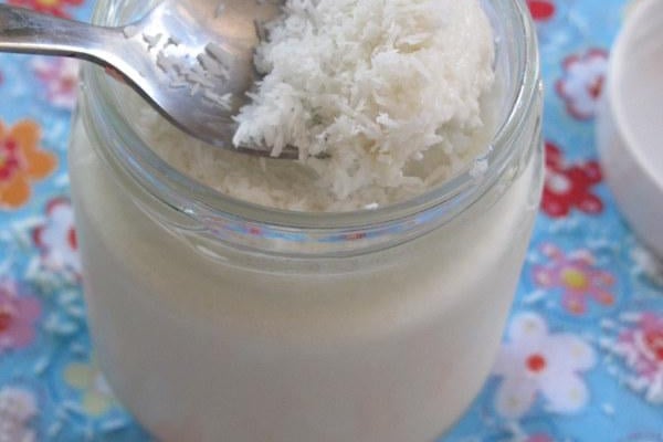 Yaourt fondant à la noix de coco