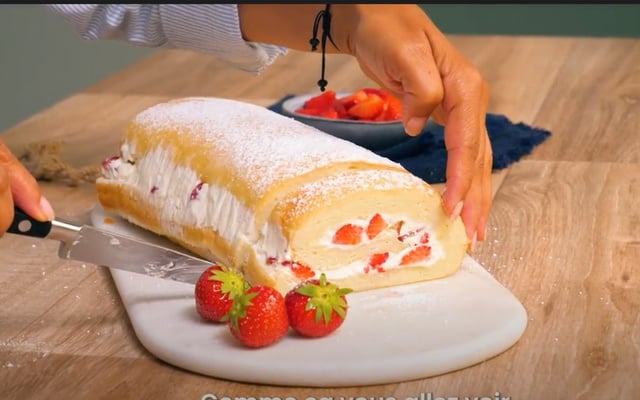 Roulé japonais aux fraises
