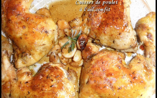 Cuisses de poulet à l'ail confit