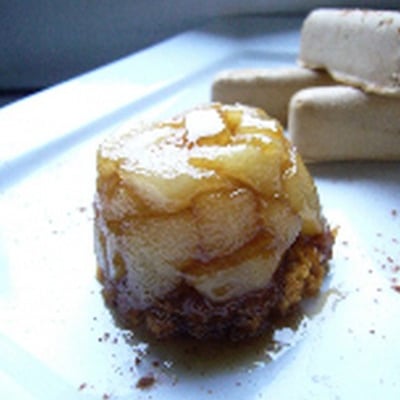 Mini tatin aux poires caramélisées au pain d'épices