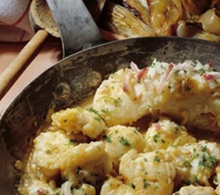 Sauté de lotte aux endives et à la chicorée