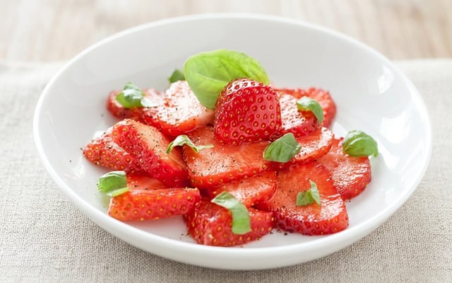 Carpaccio de fraises facile