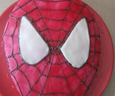 Gâteau anniversaire Spiderman