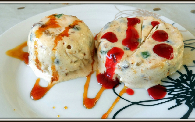 Le nougat glacé aux fruits confits à la pâte de noisette