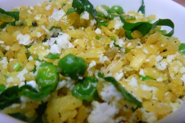 Matar Batata phoa - Flocons de riz aux petits pois et à la pomme de terre