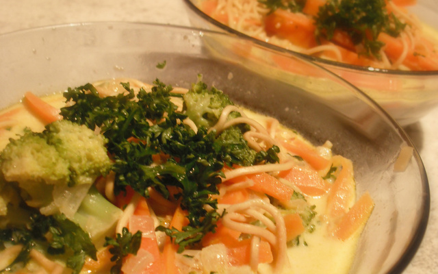 Soupe de légumes thaïe à ma façon