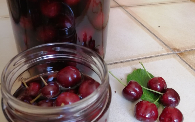 Cerises au vinaigre