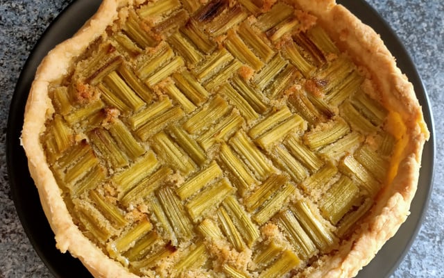 La tarte à la rhubarbe de grand-mère