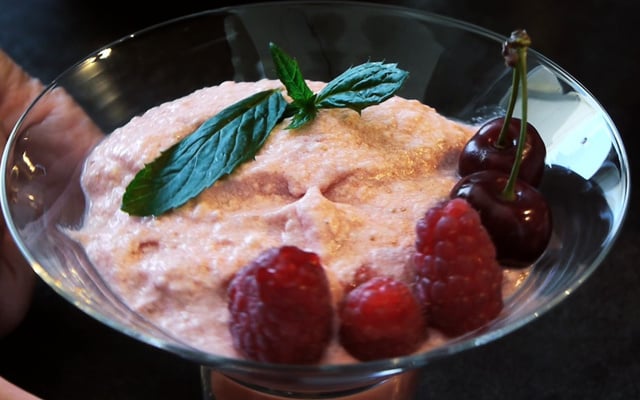 Mousse aux fraises économique