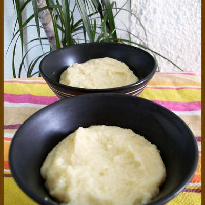 Semoule au lait vanillé et au safran