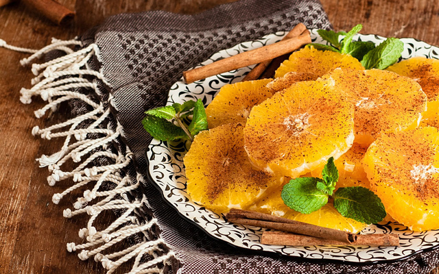 Salade d'oranges à la cannelle et fleur d'oranger
