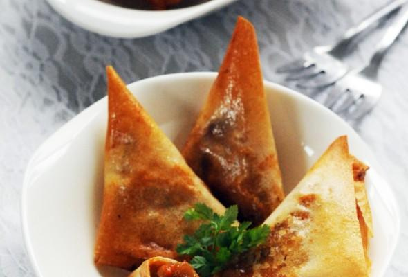 Triangles croustillants au Confit d'Aubergines et au fromage