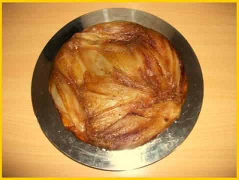 Tatin aux endives, miel et comté