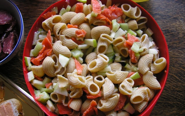 Salade de pâtes/concombre et pommes Granny