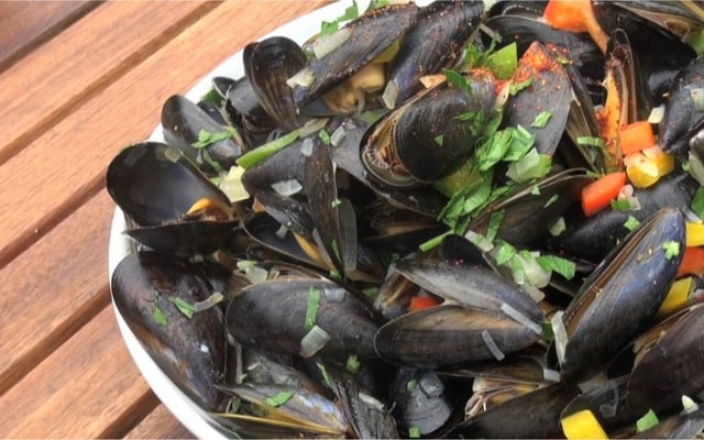 Moules à la plancha