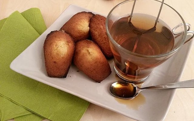 Authentiques madeleines de Commercy à la bergamote & au miel