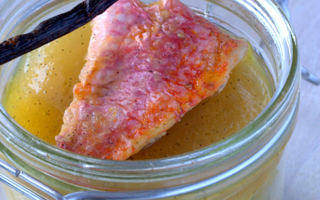 Fenouil en barigoule vanillée et son rouget grillé