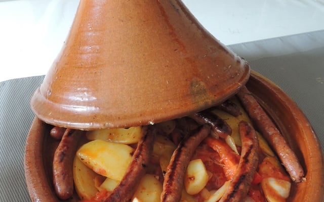Tajine de pommes de terre et merguez