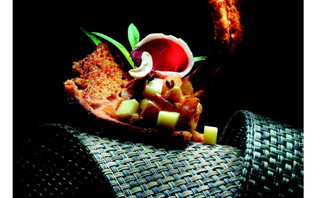 Magret de canard sur pain d'épice au chutney de beaufort