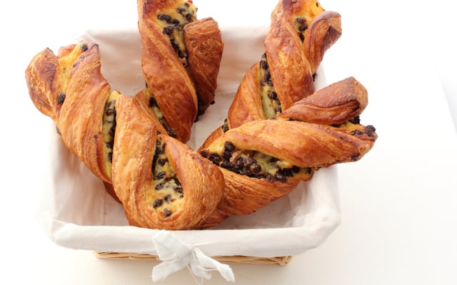 Torsades Suisses à la crème pâtissière et aux pépites de chocolat