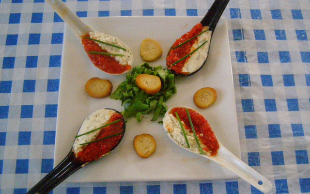 Cuillère apéritive purée de poivron - St Môret