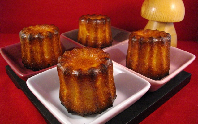 Cannelés bordelais légers