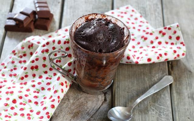 Mug Cake au chocolat, pointe de vanille