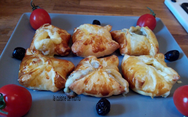 Mes petits paniers feuilletés au st agur et st nectaire