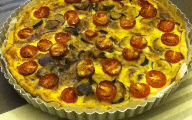 Quiche aux courgettes et aux tomates cerises